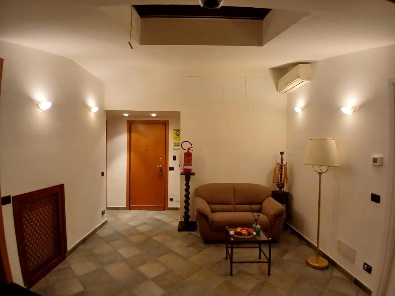 Attic Garden Hotel Rom Eksteriør billede