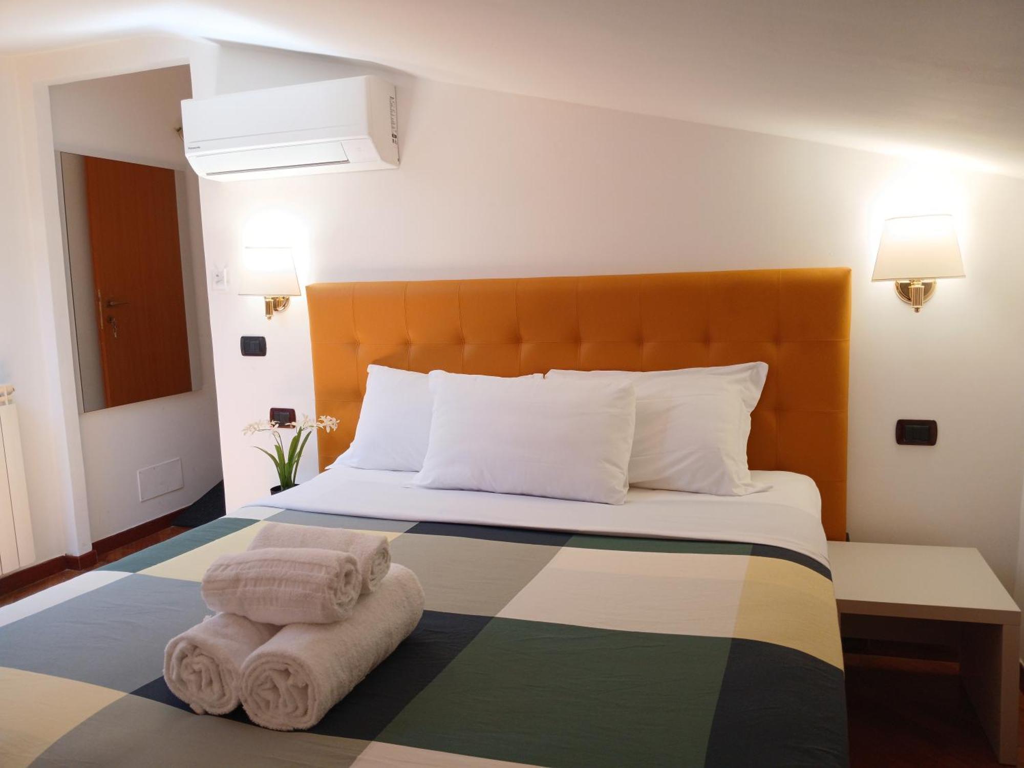 Attic Garden Hotel Rom Værelse billede